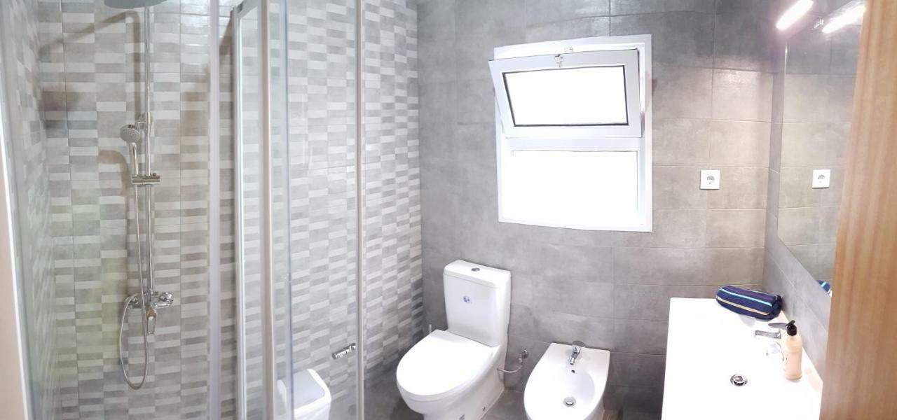 Join Our Relaxed House Near The Beach - Mosteiros Mosteiros  Luaran gambar